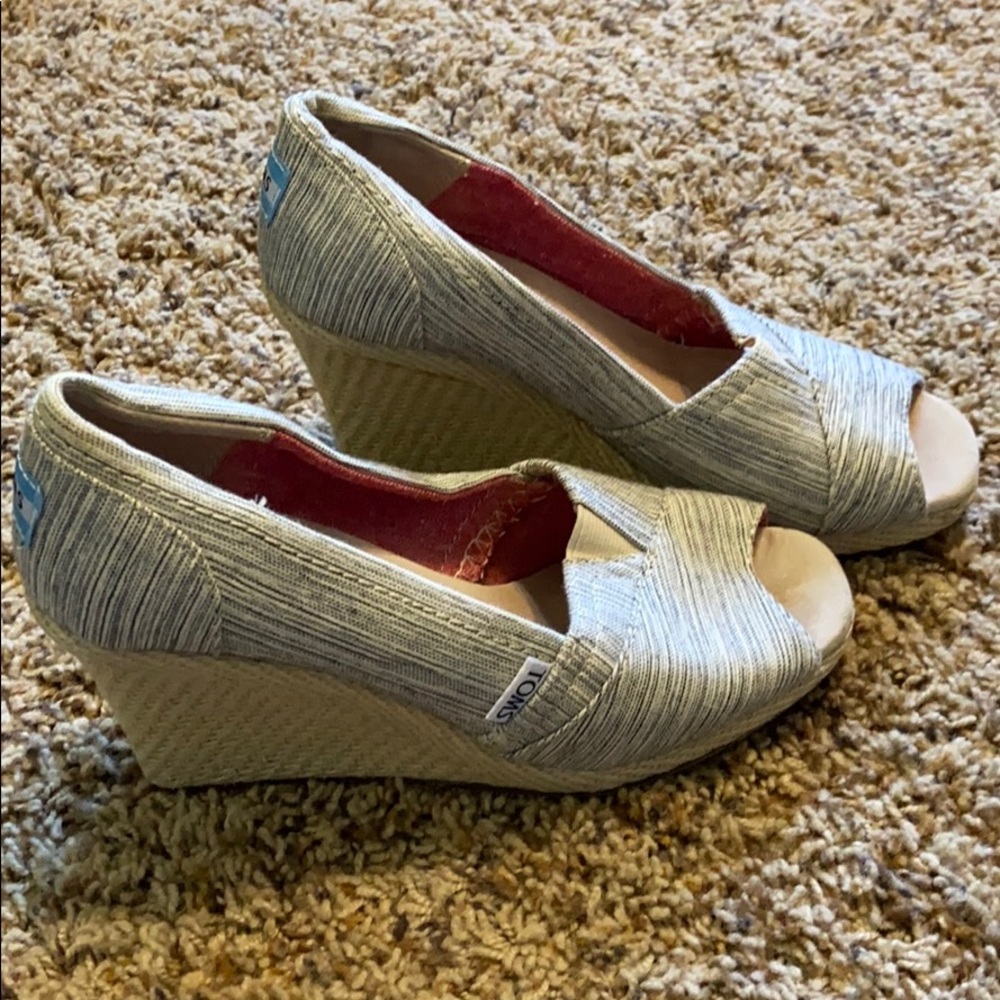 Toms Wedge Shoes